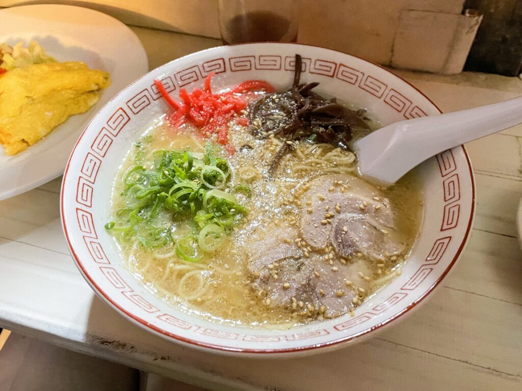 博多とんこつラーメン